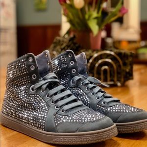 GUCCI RARE 💕 SATIN CRYSTAL 1K 🚺9.5(39)🚹7.5